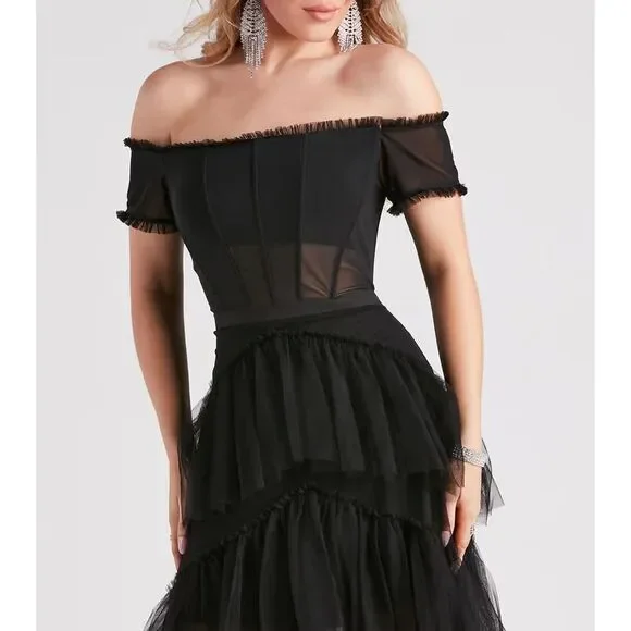 Betsy & Adam Black Off The Shoulder‎ Corset Tiered Tulle Evening Dress - Size 0